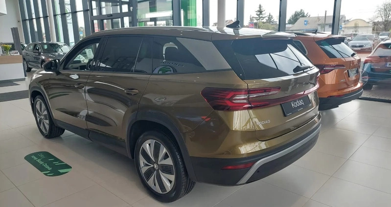 Skoda Kodiaq cena 231750 przebieg: 5, rok produkcji 2024 z Włocławek małe 79